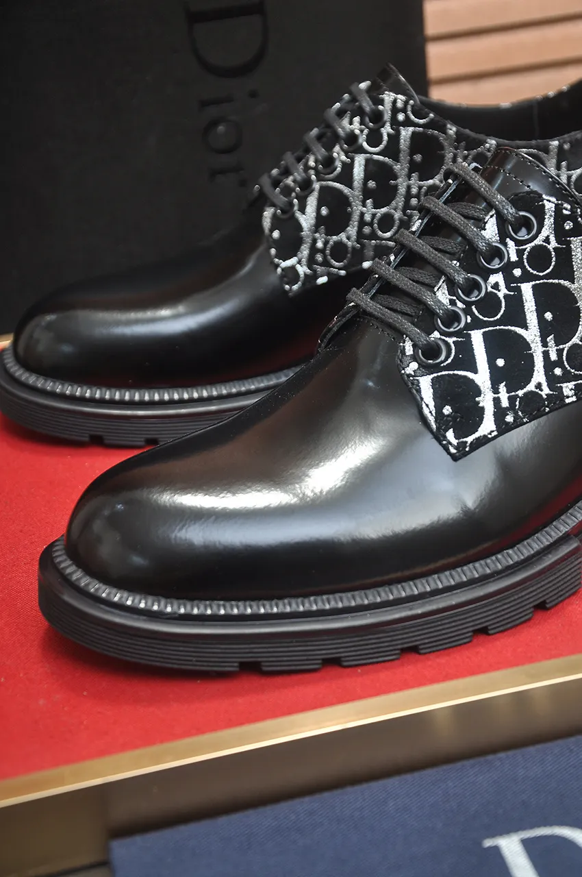 Men's shoes💰720💶【Dior】High-end goods Niuli Original order quality Dior —🆘.Dior original order purchasing, high-end leather shoes, fabric: imported from Italy open-edge beaded cowhide➕water-dyed cowhide/cowhide lining➕specially provided original outsole, fine workmanship, real-life shooting🎬size: 38-45 (45 customized)